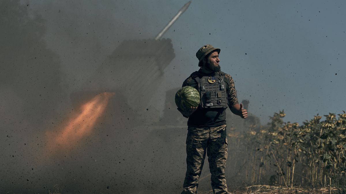 Protiofenziva se rozvíjí, Ukrajinci postupují na jihu i východě